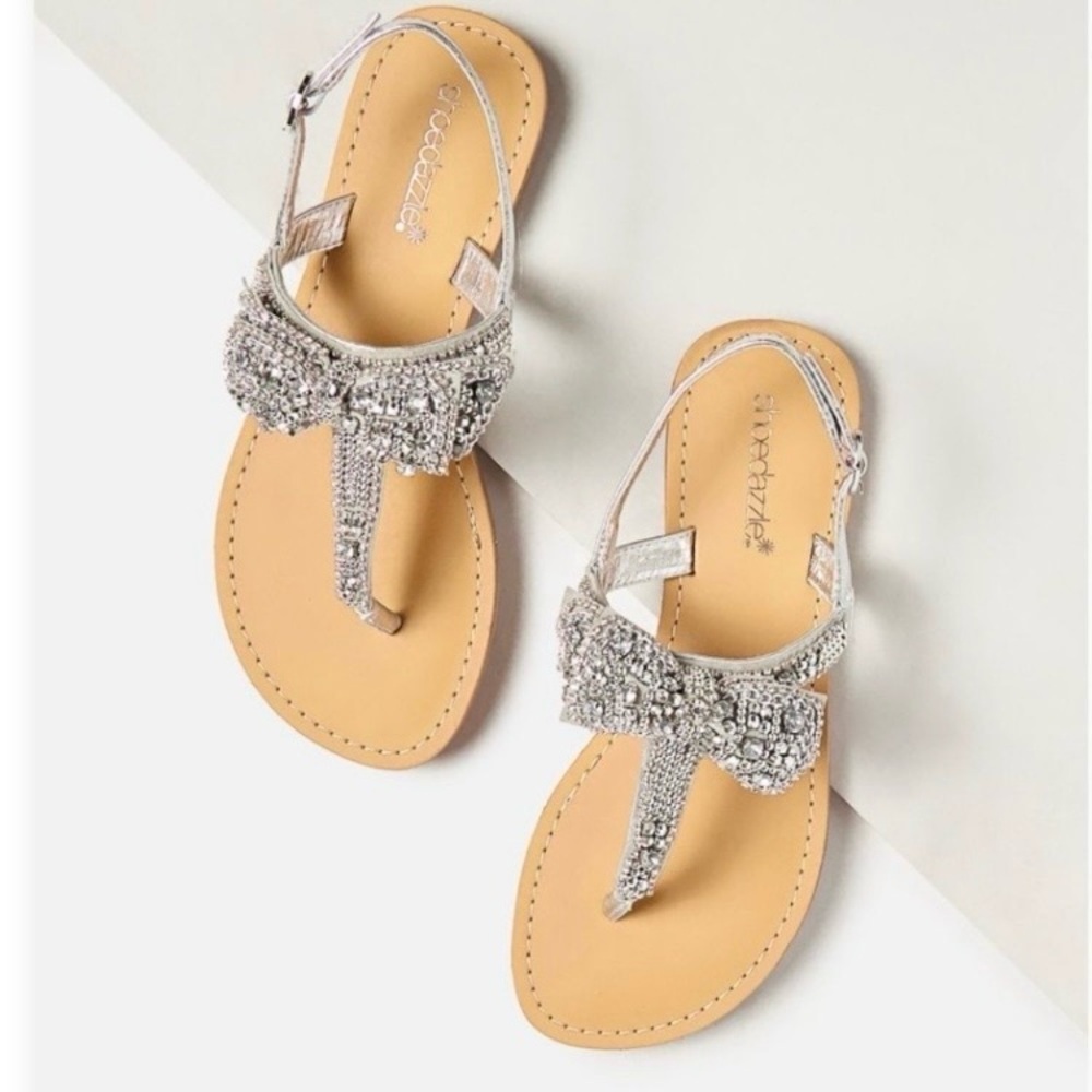 Sz 5.5 Terena Silver Flat Sandals NIB-9511 - Picture 2 of 7